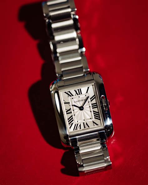 Cartier Tank Anglaise, Ref: 3485, factory diamond setting, Top..